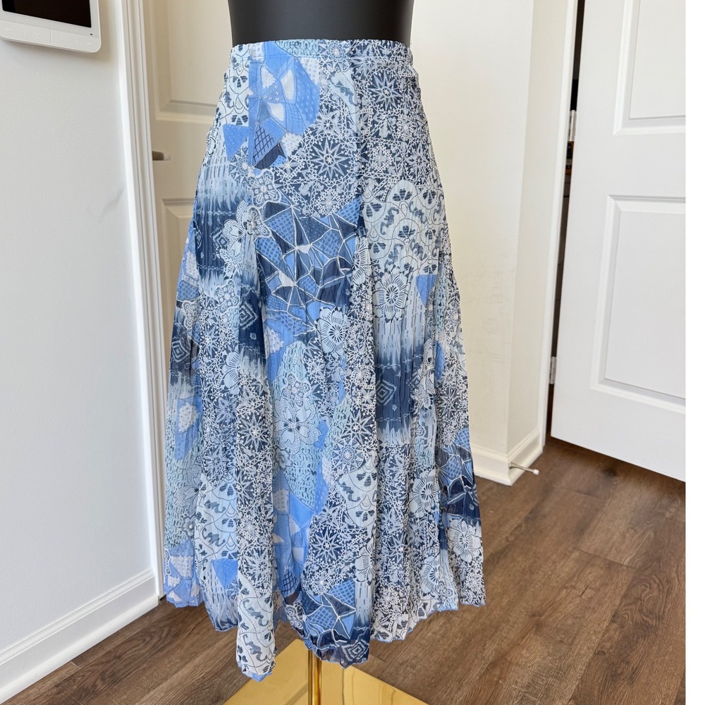 Christopher & Banks Blue Floral Pleated Midi Skirt Womens Large L - Picture 2 of 7